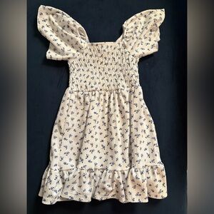 Zara Cream Floral Smocked Kids Dress size 6